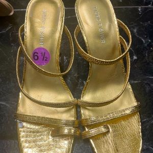 brand Marc fisher , size 6.5